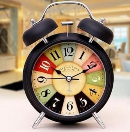 Metal European Style Vintage Silent Table Desk Alarm Clock - Bara Zum